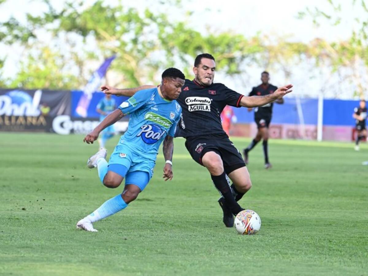 John García salva al América de otra derrota ante Jaguares