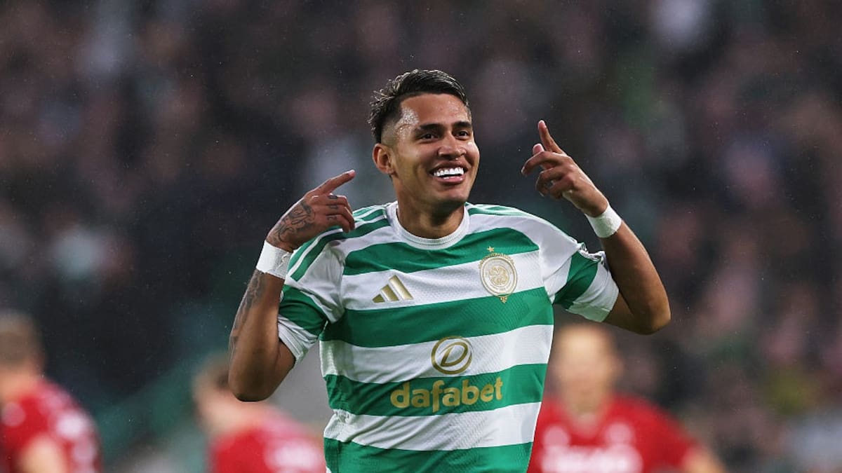 Camilo Durán la sigue rompiendo en Escocia: así fue su nuevo golazo en victoria del Celtic