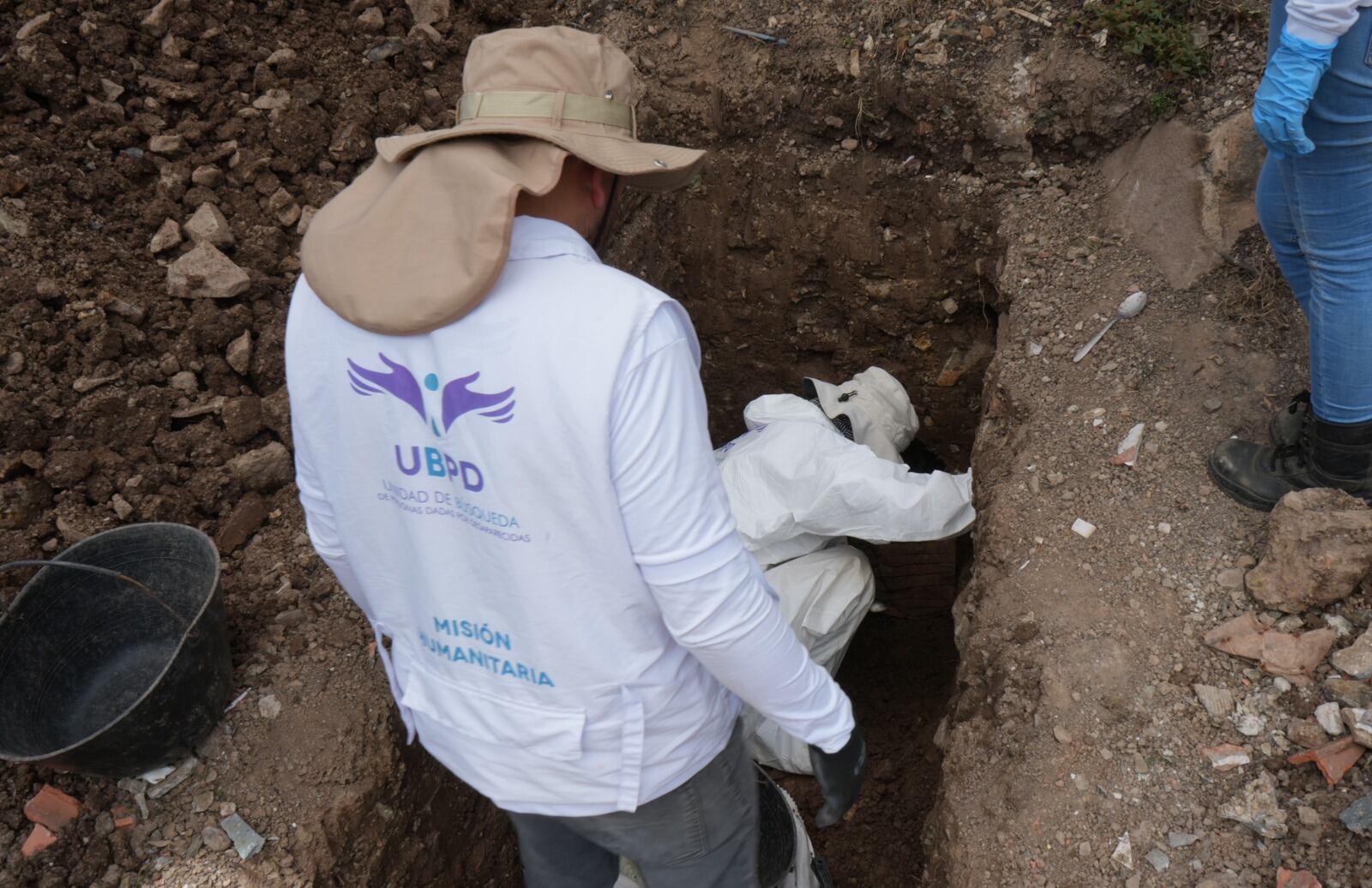 FOTOS | UNIDAD DE BUSQUEDA DE PERSONAS DADAS POR DESAPARECIDAS - BOYACÁ.