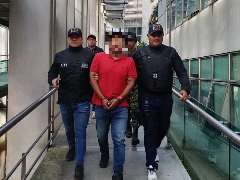 Funcionario de la UNP capturado en Medellín- foto Fiscalía