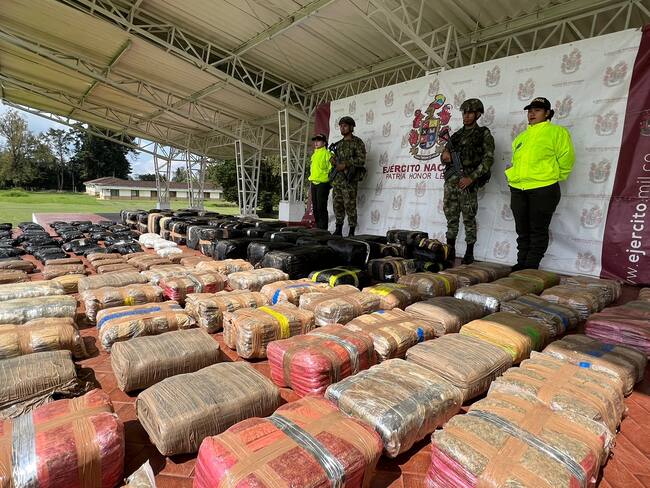 Incautan cerca de una tonelada de marihuana que sería enviada a Ecuador
