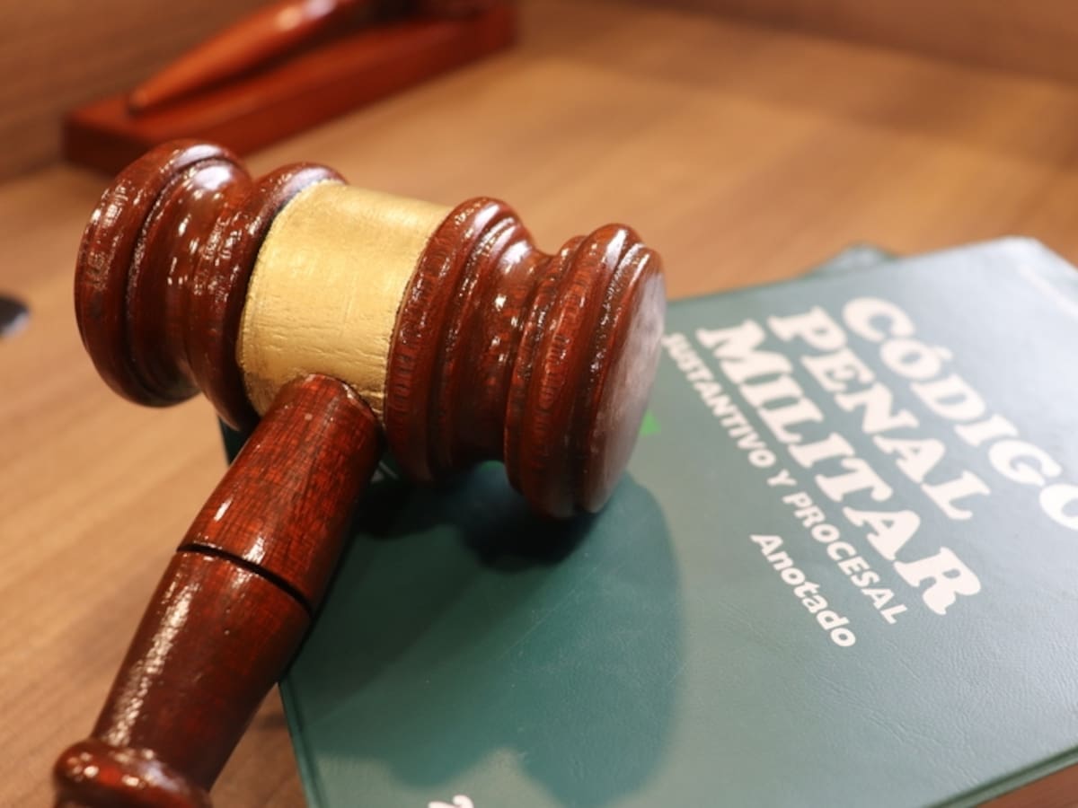Procuraduría absuelve a directivos de la Justicia Penal Militar y Policial en caso por ley de cuotas