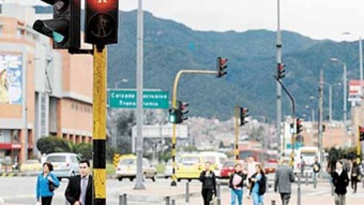 En julio comenzará a funcionar nuevo sistema de semáforos en Bogotá