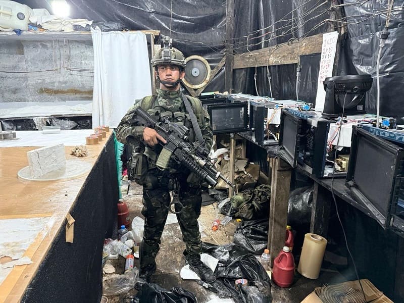 Ejército destruye laboratorios pertenecientes a el ELN y las disidencias de Ivan Mordisco.
(Foto: cortesía ejército)

