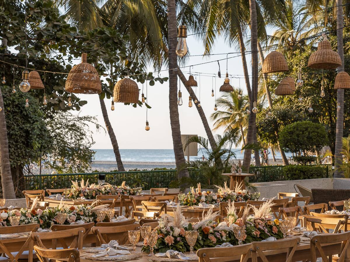 En Santa Marta realizan entre 400 y 700 celebraciones de Turismo de Romance: ProColombia