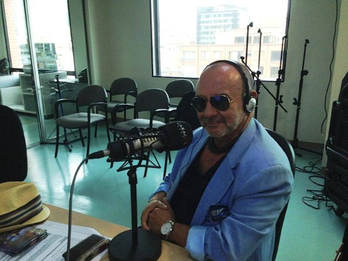 El maestro Cesar Mora, presenta en Caracol Radio Mi bendición, nuevo álbum.