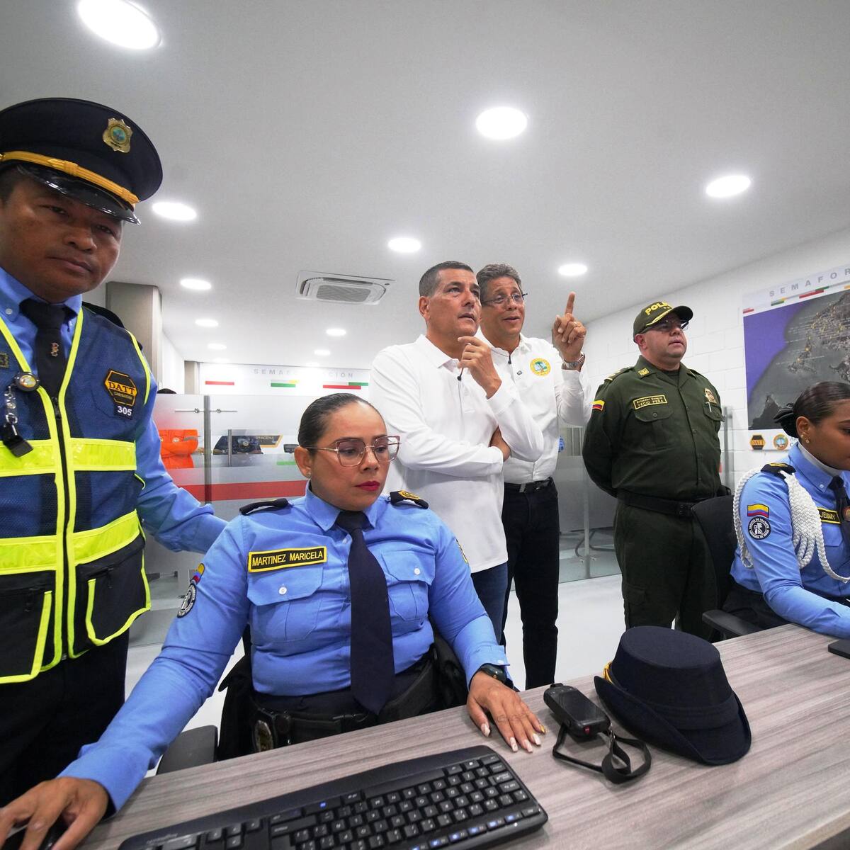 Alcalde Dumek Turbay inaugura la Central Semafórica Inteligente de Cartagena