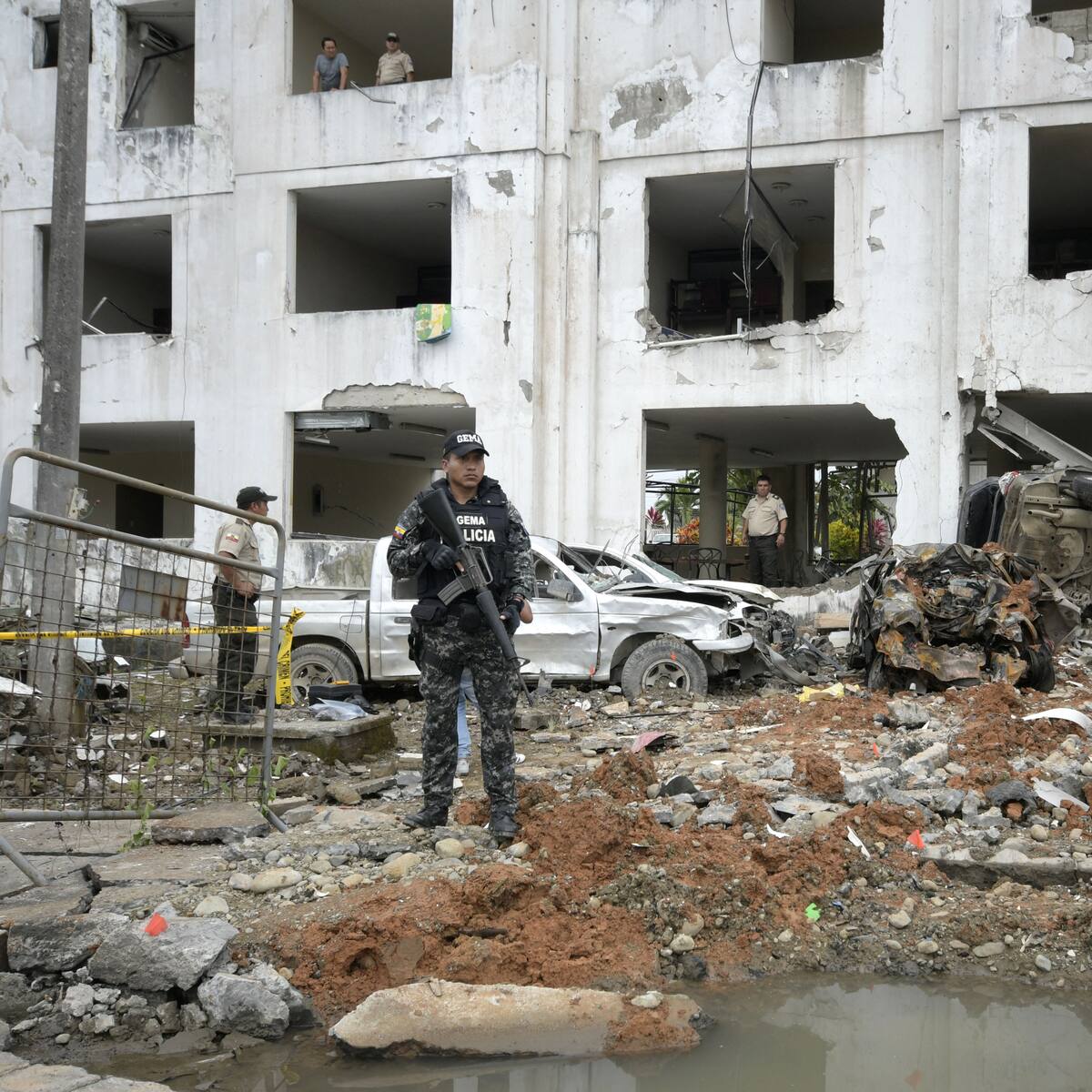 Ecuador expulsa colombiano que cumplió condena de 7 años por detonar carro bomba