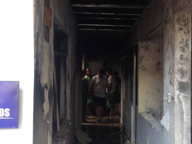 Investigan incendio en estación de Tumaco que habría causado un intendente de la Policía