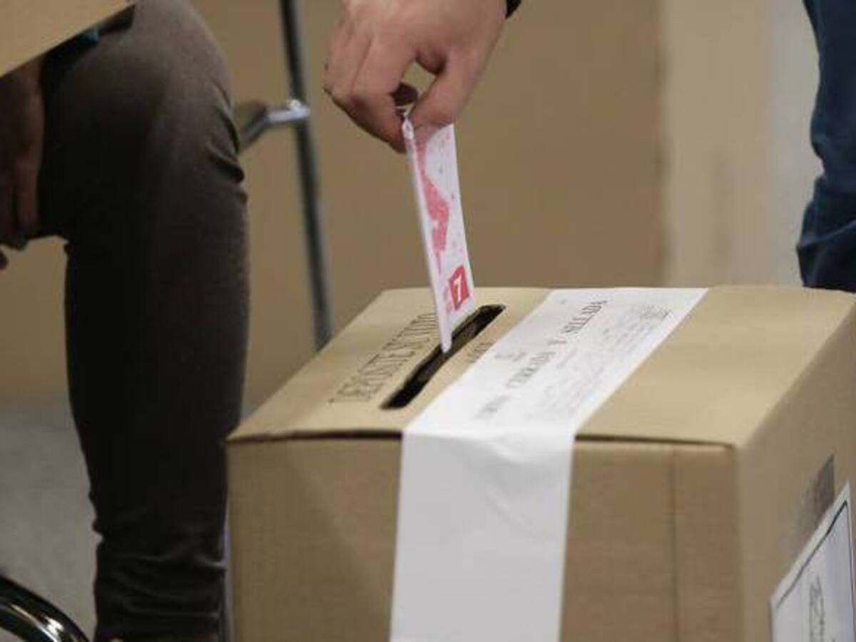 Cancillería invita a los colombianos en el exterior a salir a votar