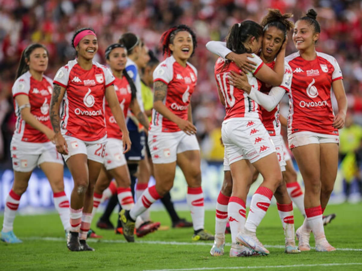 Omar Ramírez, técnico de Santa Fe femenino: “tuve que ser muy mesurado”