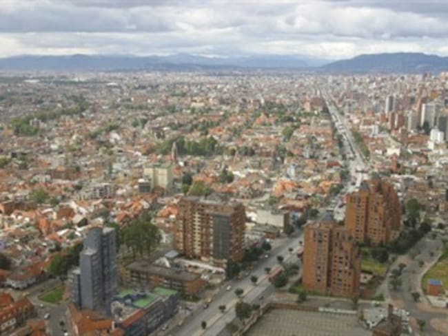 Bogotá debe &quot;meter toda la gasolina&quot; para que obras viales se consoliden