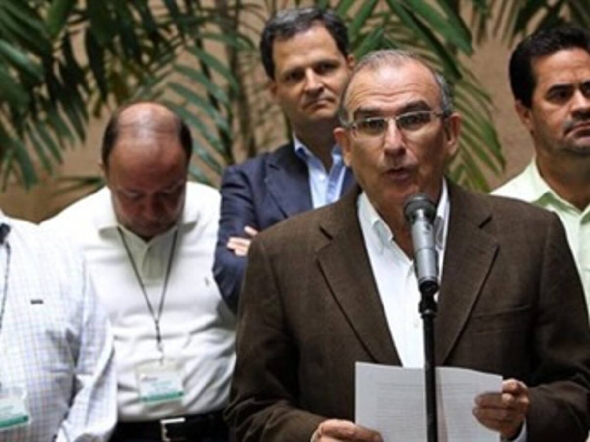 Se reanudan los diálogos entre Gobierno y Farc