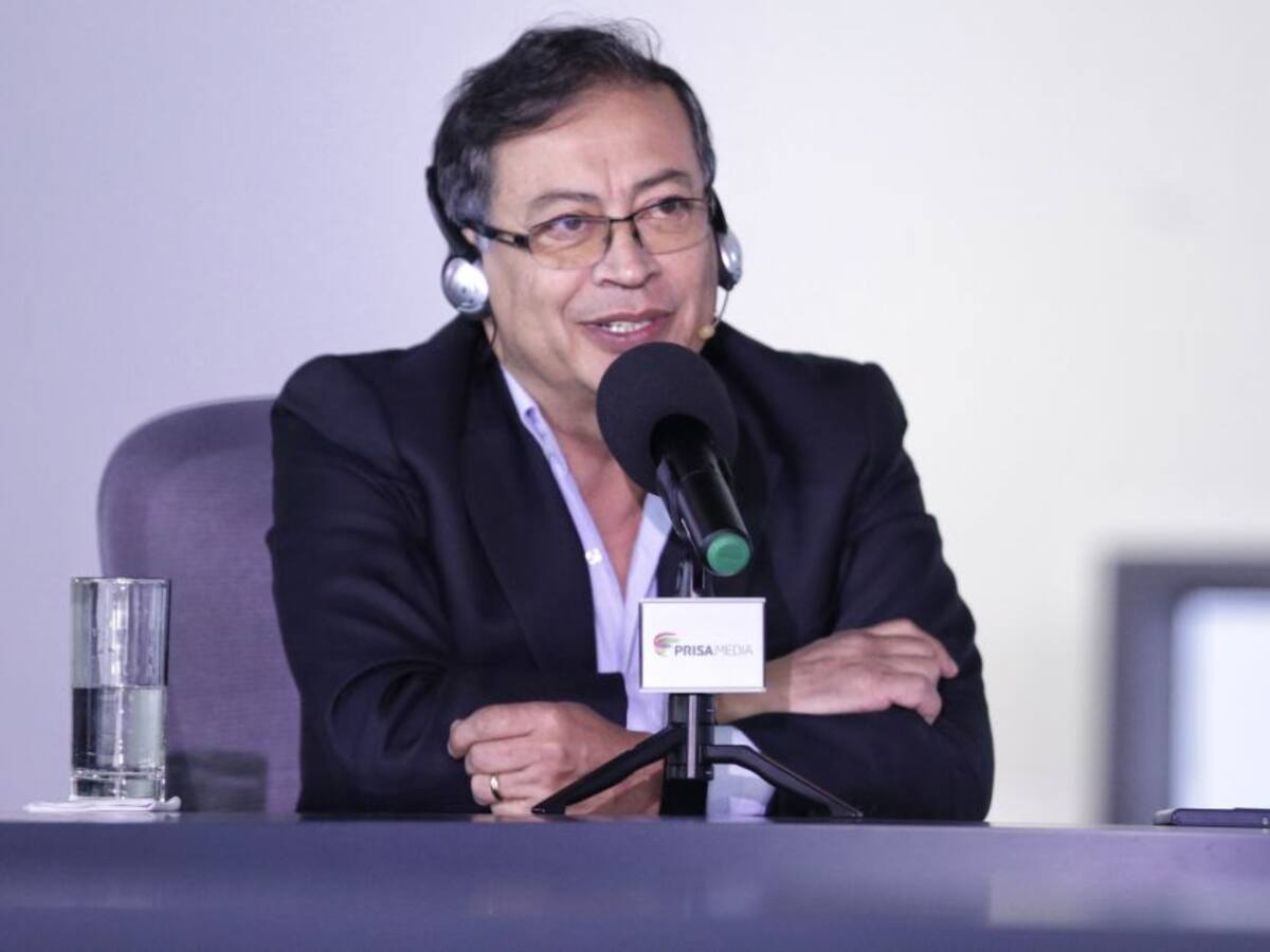 Gustavo Petro ganó la consulta del Pacto Histórico