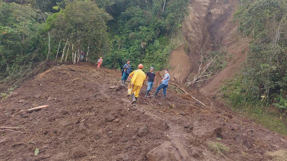 Identifican víctima en derrumbe que sepultó dos viviendas en Puerto Boyacá