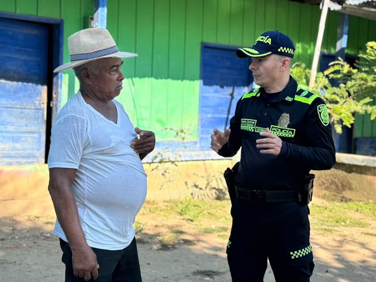 Policía Nacional fortalece la confianza con las comunidades rurales de Magangué