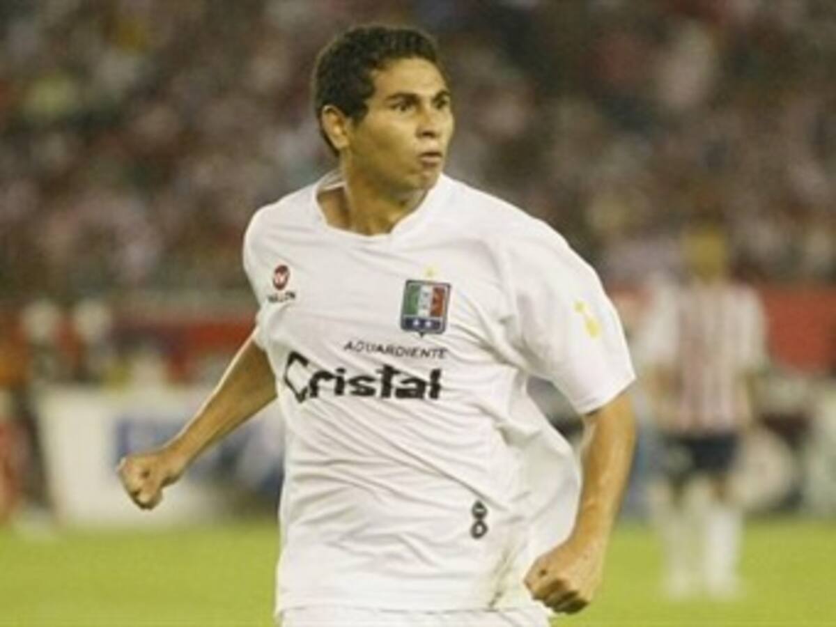 Dayron Pérez no se quedará en el América de Cali
