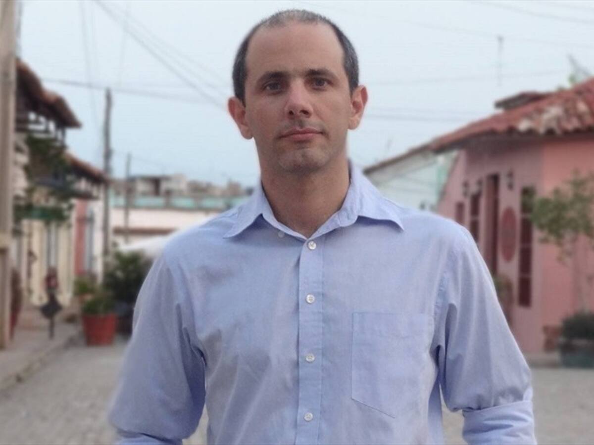 No tenemos comunicación con él: madre de periodista detenido en Cuba