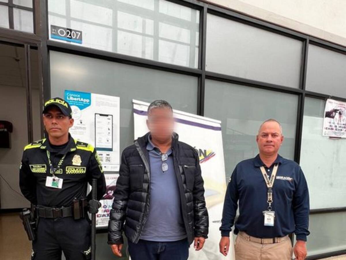 Alertas judiciales dejaron tres viajeros en manos de la Policía en el aeropuerto de Rionegro