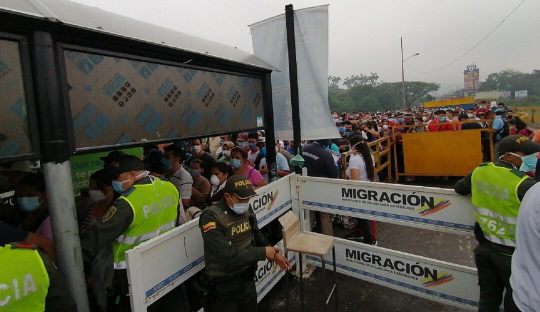 Aumento de venezolanos por levantar pico y cédula