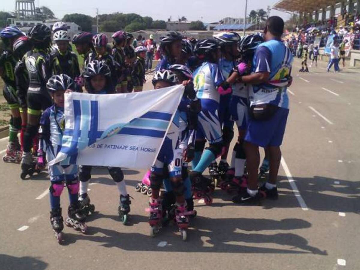 Patinadores de San Andrés, campeones sin pista