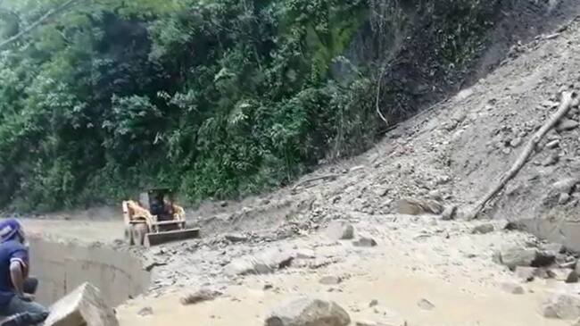 Vía a Ituango con dificultades por la temporada de lluvias. Foto: Cortesía.