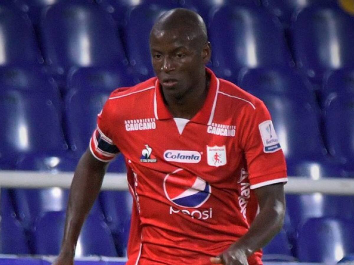 Adrián Ramos: "Espero que pueda hacer mi retiro en América"