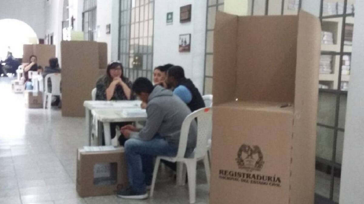 Caldas tiene un potencial electoral de 810.388 votantes para 2.389 mesas