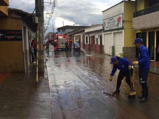 Alerta roja en La Ceja, por creciente de la quebrada La Pereira