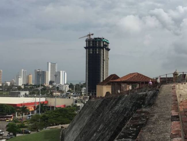 Proyecto Acuarela de Cartagena iba a ser de 4 pisos y terminó de 32