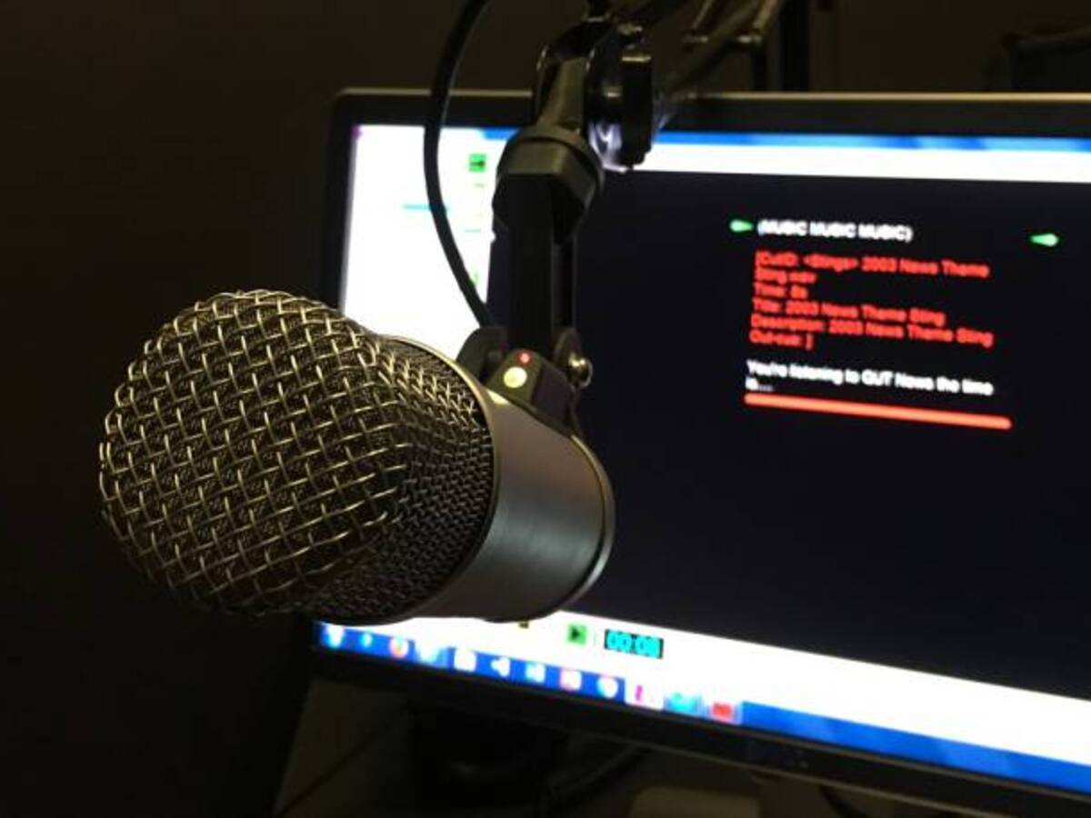 Encuesta ratifica que los líderes de opinión se informan por Caracol Radio