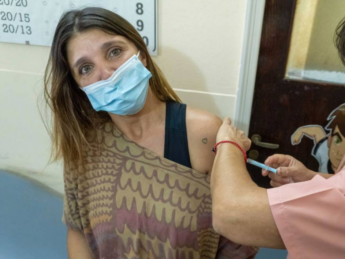 “Todos tendrán la vacuna, no se asusten”: OMS