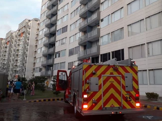 Controlan conato de incendio en un décimo piso en Barranquilla