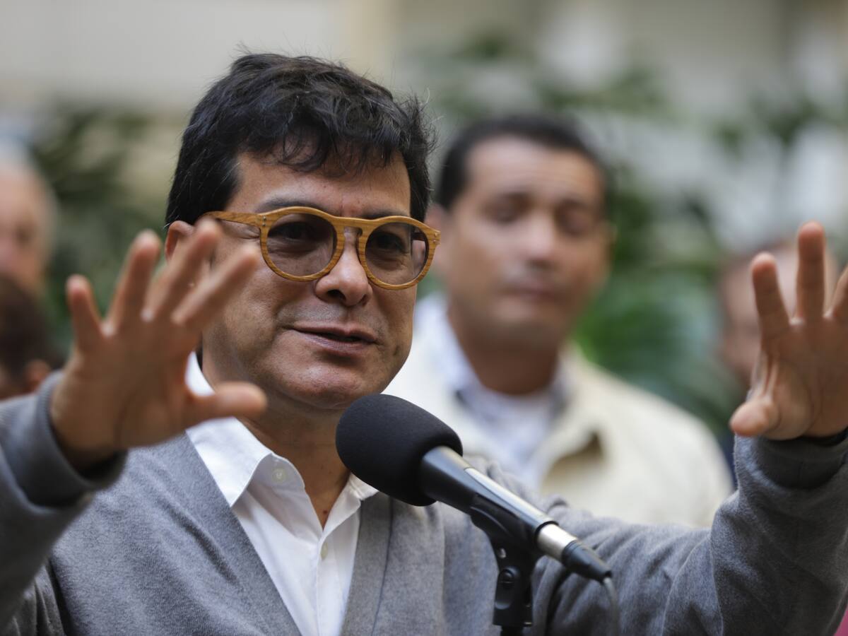 ¿Cuáles son los perfiles de la delegación del gobierno para dialogar con el ELN?