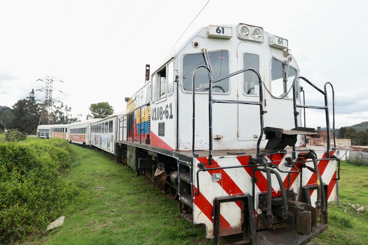 El tren tiene capacidad para mas de 250 personas. Foto: MinTransporte