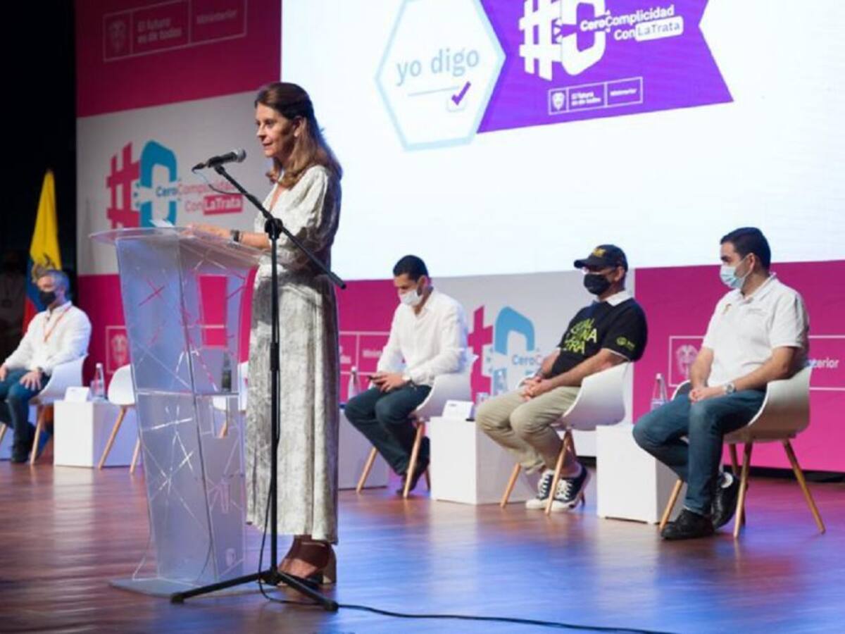 Nadie puede ser tolerante con la trata de personas: Marta Lucía Ramírez