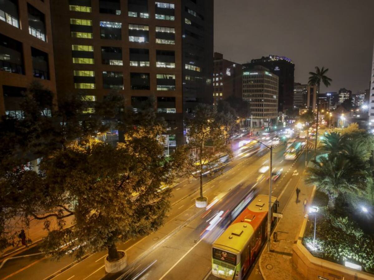 110.000 carros entraron a Bogotá al finalizar la tarde del domingo santo