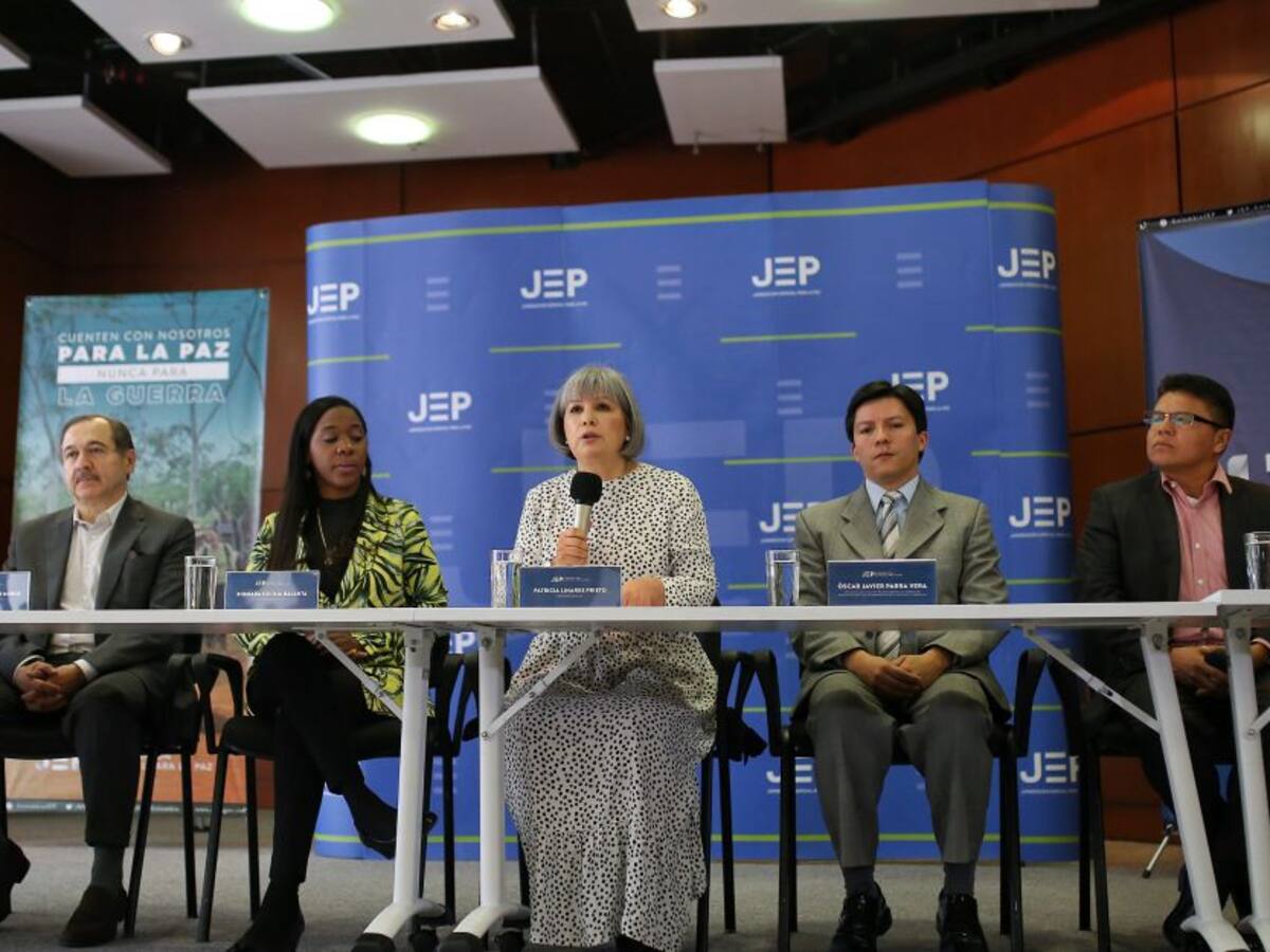 La historia detrás de los 3 irlandeses a los que la JEP les otorgó libertad