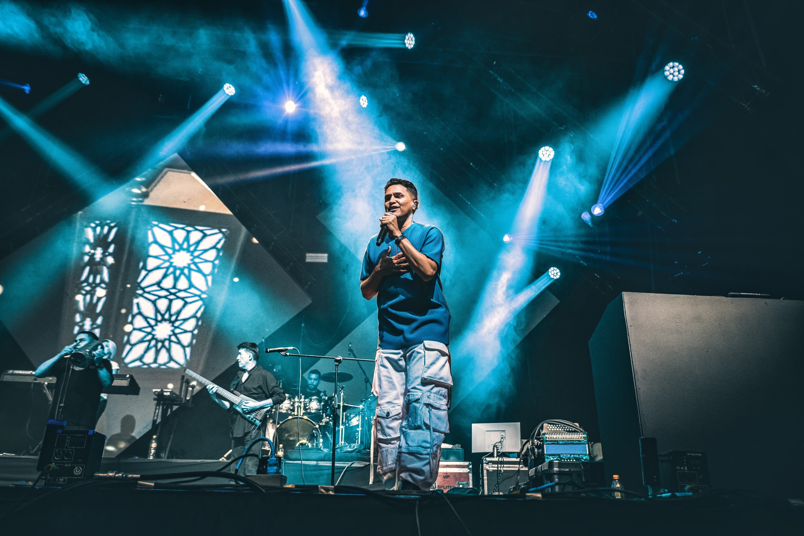 JORGE CELEDÓN - ESTADOS UNIDOS - 1 creditos Paul Bolaño