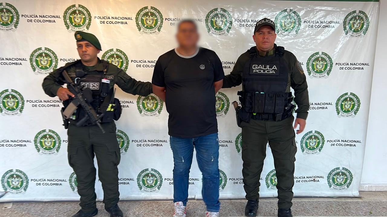 lias “Cheo” fue capturado por orden judicial en el corregimiento de El Caguán, Neiva, en el marco del Plan Cazador de la Policía. Foto MENEV 