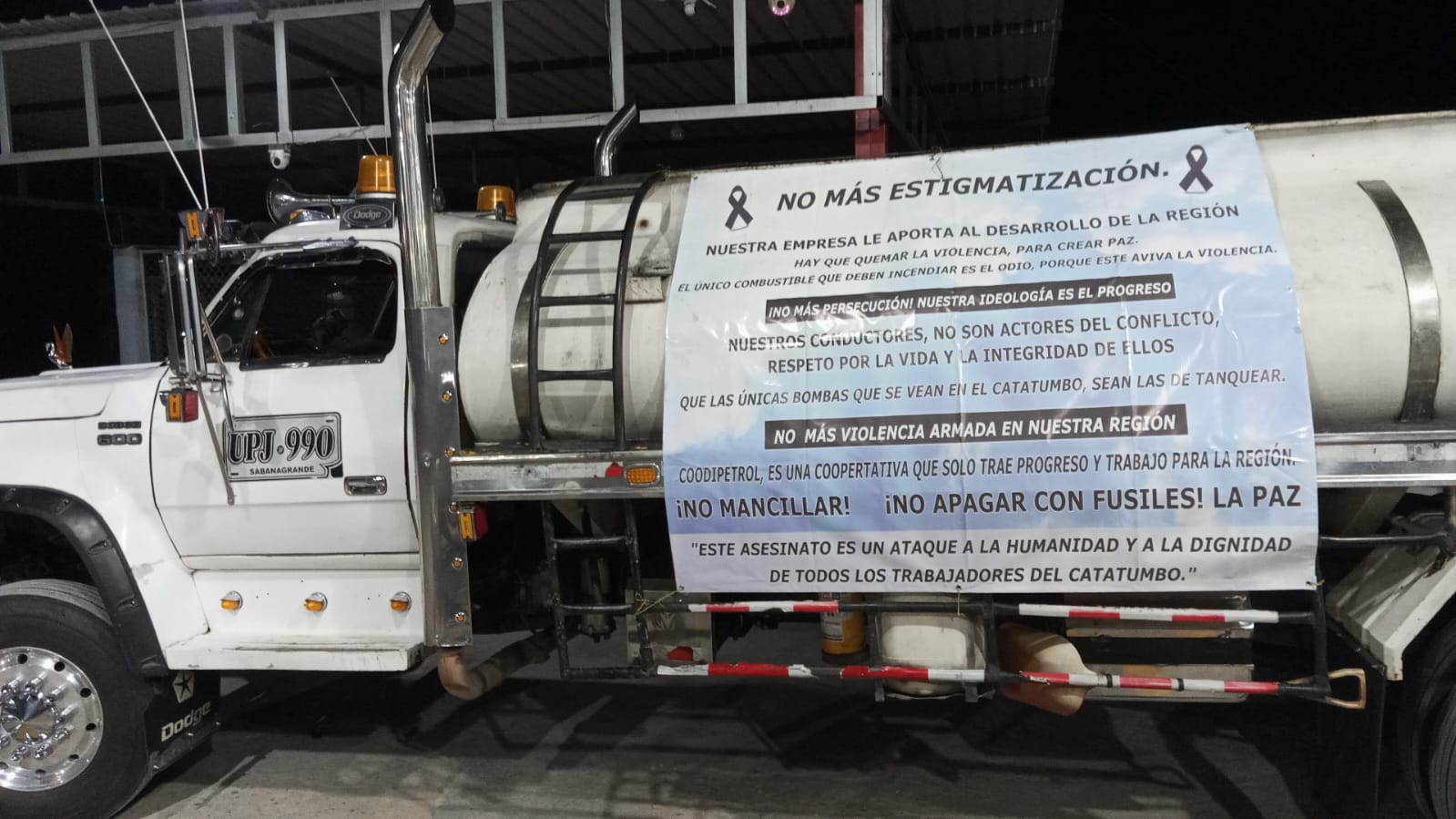 Protesta de transportadores de combustible en Ocaña / Foto Cortesía