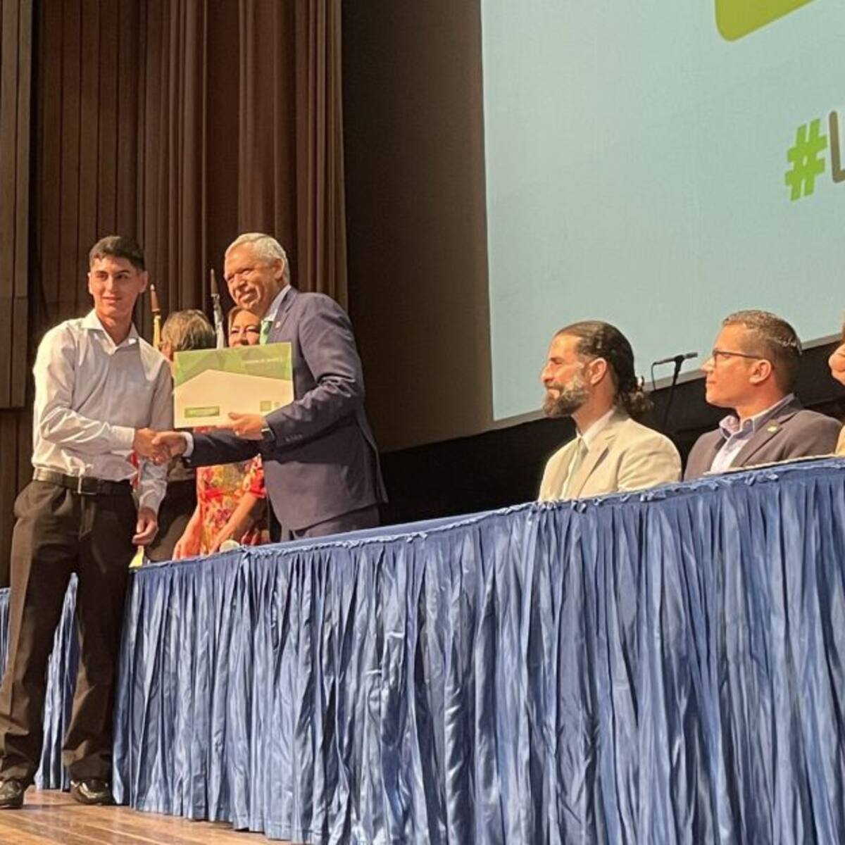 Rector de la UIS aun no retira carta de renuncia