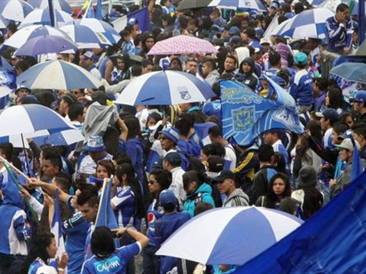 28 hinchas de Millonarios detenidos en Transmilenio por gresca y robo