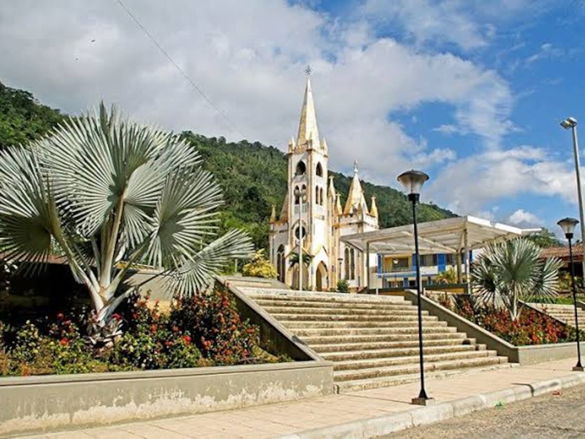 San Pablo de Borbur decreta toque de queda para menores por riesgos de seguridad vial y riñas