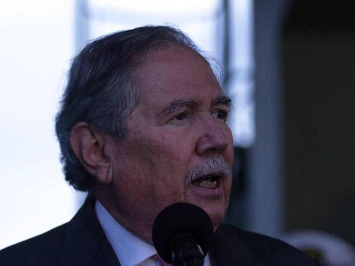 No hay recursos para defensa antiaérea: Gobierno