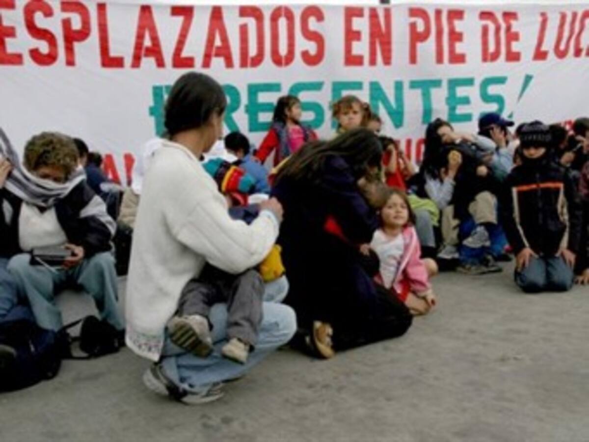 La Procuraduría dice que la respuesta del Estado hacia los desplazados es “ineficiente”