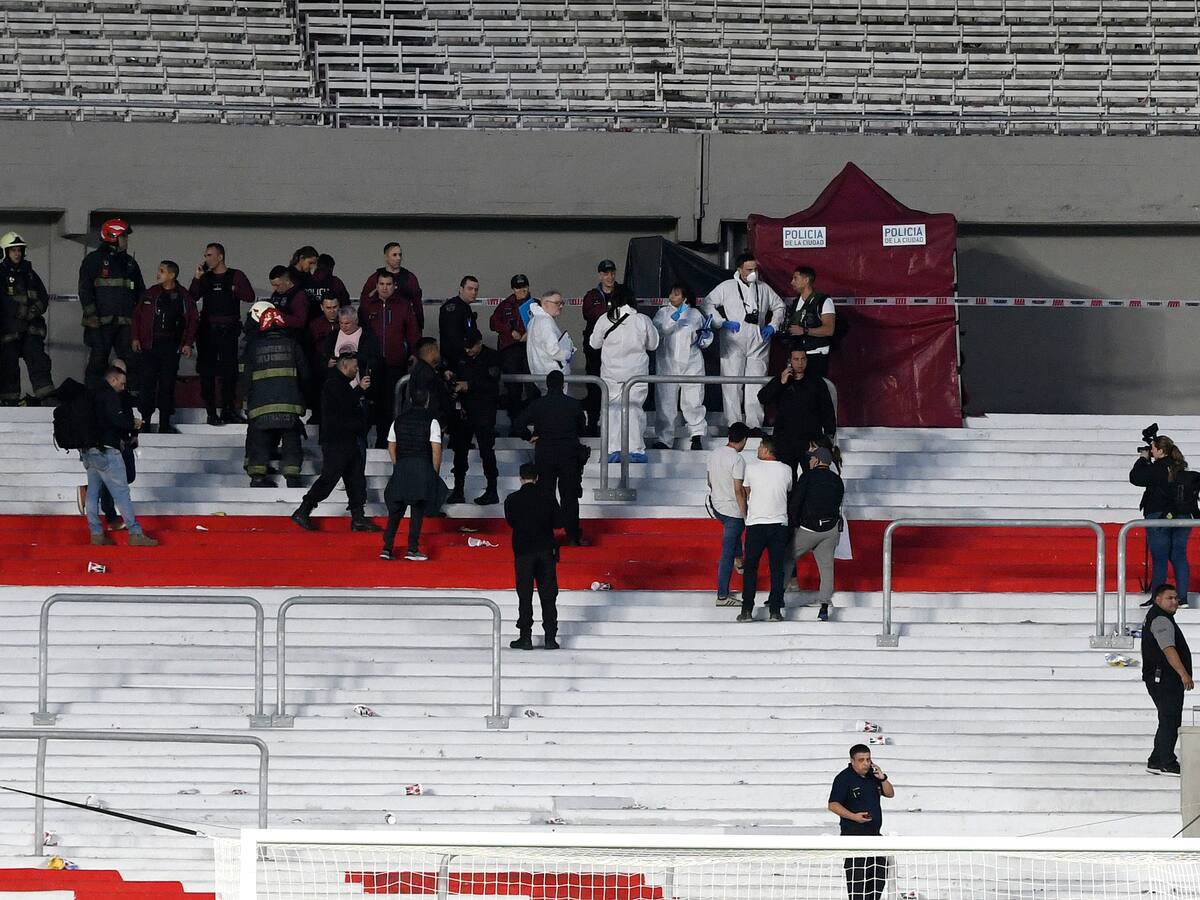Luto en Argentina: hincha de River murió tras saltar desde una tribuna del Monumental