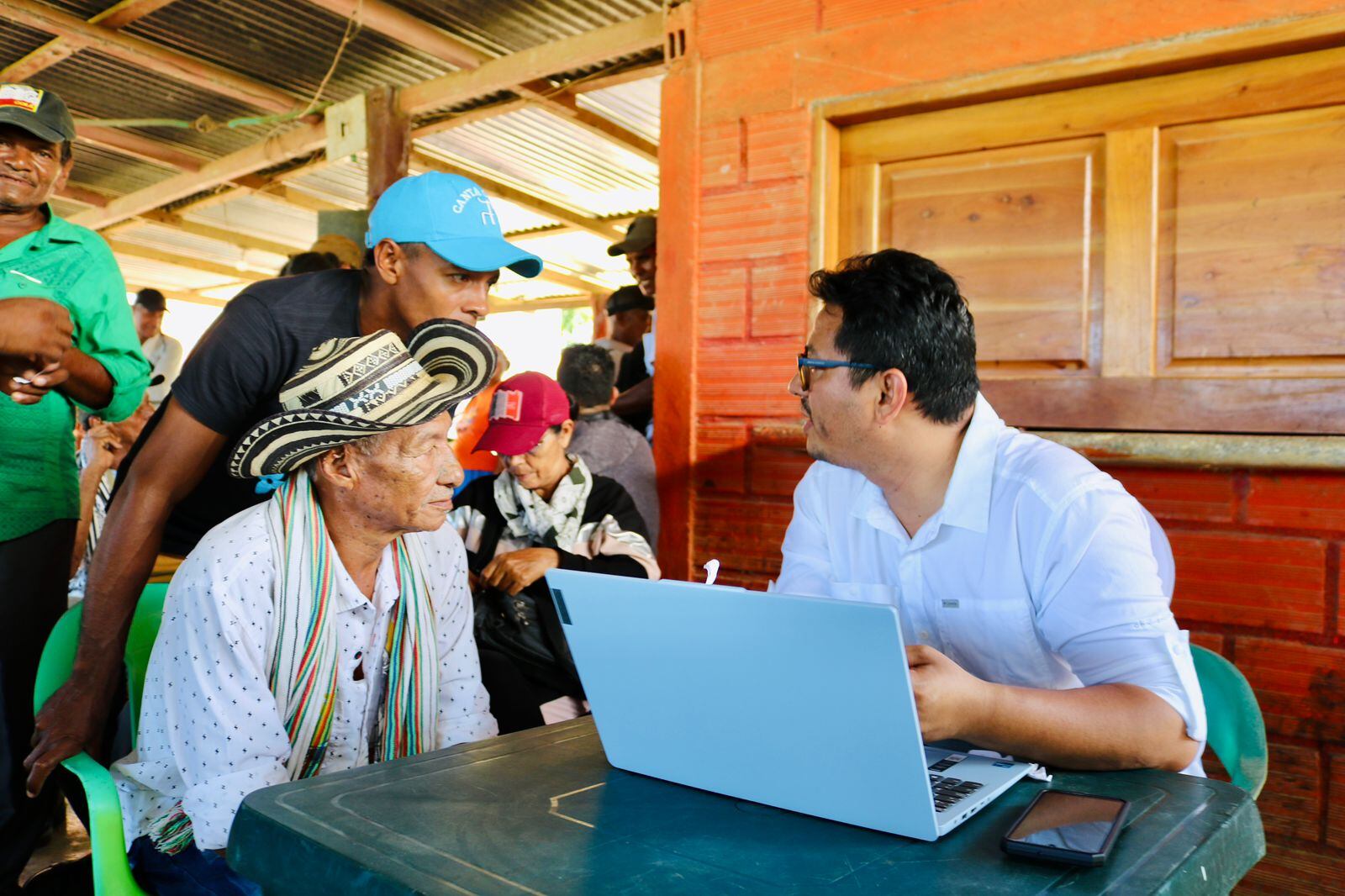 Más de 16.000 hectáreas restituidas en Urabá beneficiaron a 850 familias con el retorno a sus tierras y proyectos productivos a 2024. Foto: cortesía.