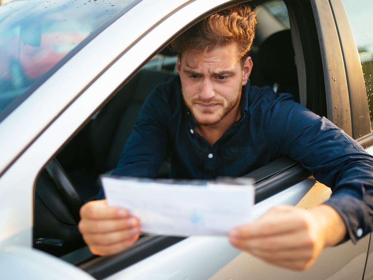 ¿Cómo saber gratis si su carro es robado o tiene multas? Siga el paso a paso
