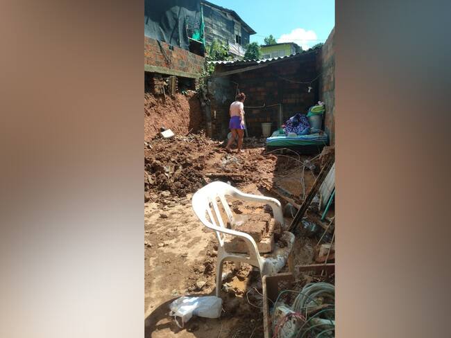 Un familia se quedó sin vivienda tras fuertes lluvias en Barrancabermeja